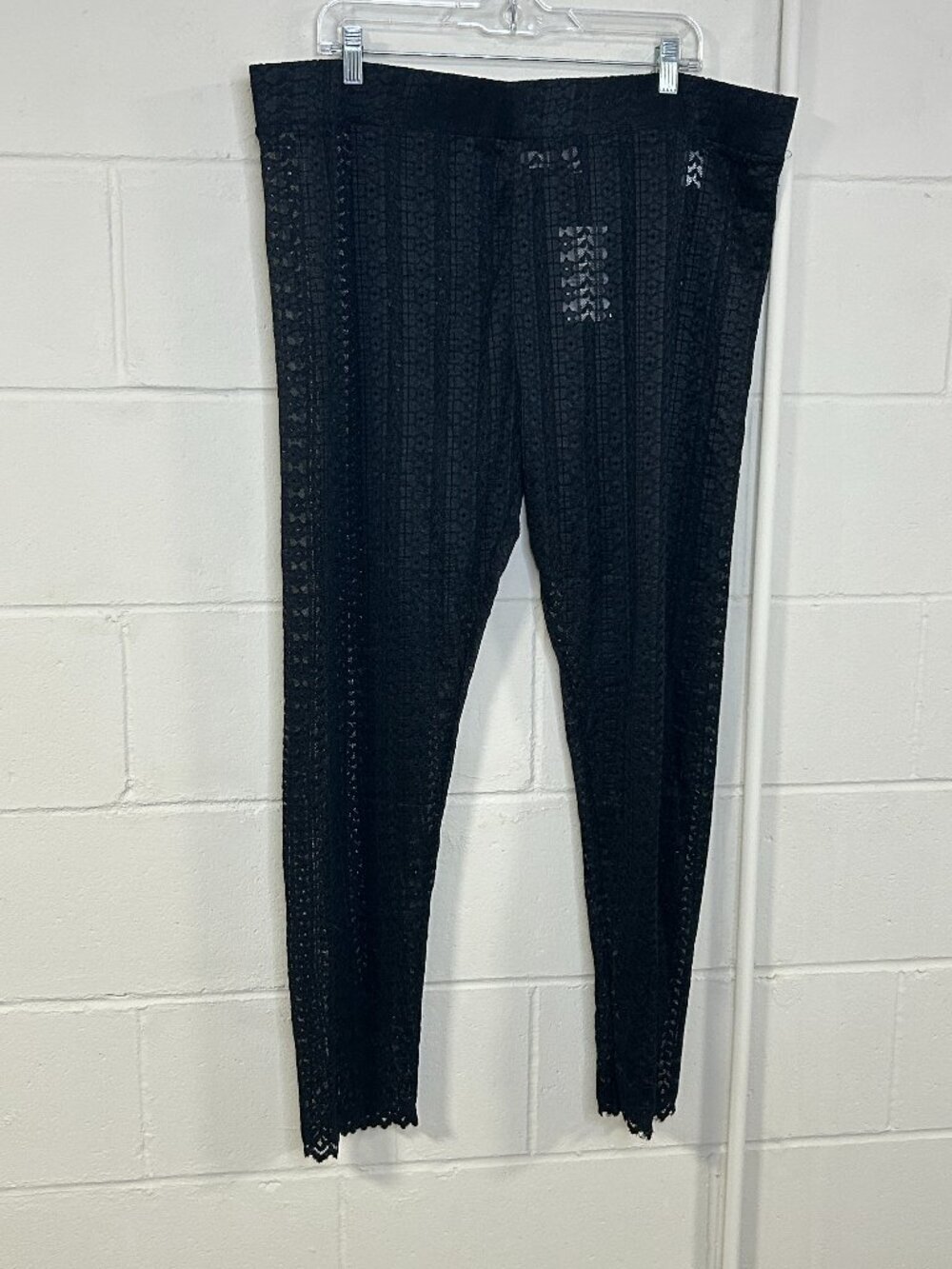 LOGO Layers Pants Womens 2X Black Floral Sheer Pull On Straight Leg Beachy